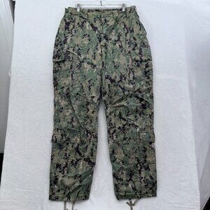 US Navy Type III Cargo Pants Mens M 32x30 Green NWU AOR2 Digital Camo Ripstop